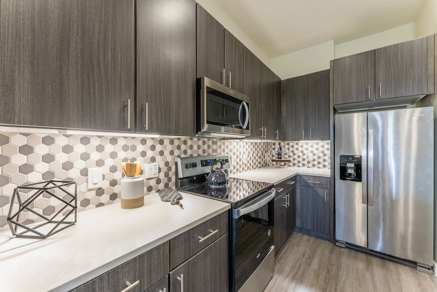 The Residences at 3000 Bardin Image 45