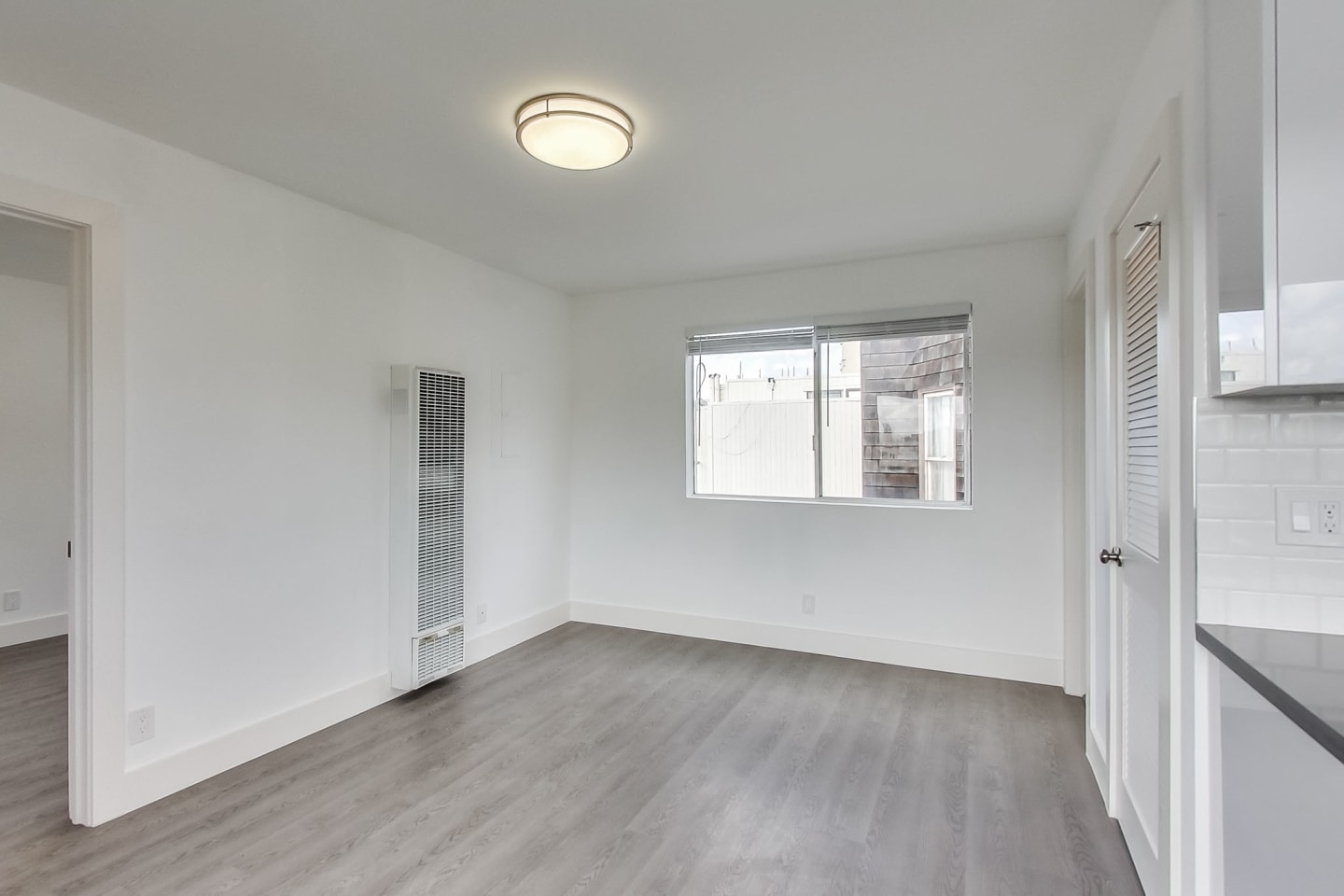 2240 LARKIN Street Image 5