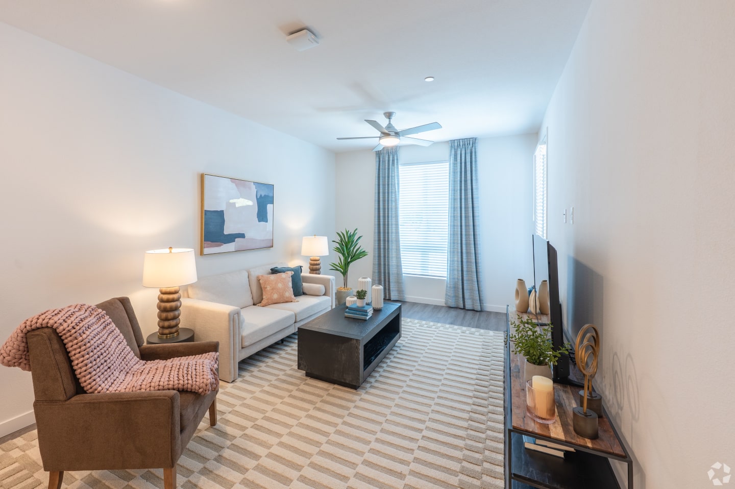 Fora Apartments Image 18