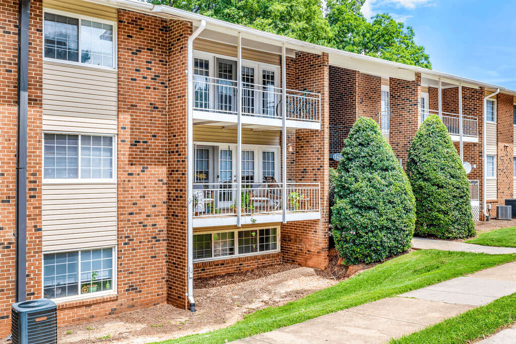 Grand Arbor Reserve Apartment Homes Image 37