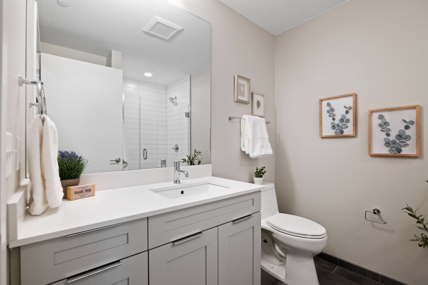 3000 Huron Image 27