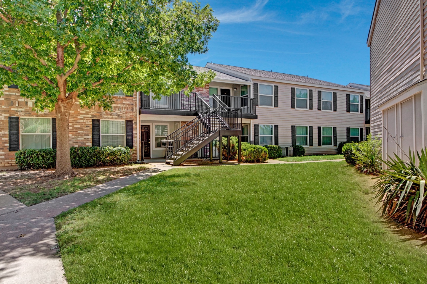 Cypress Pointe Image 12
