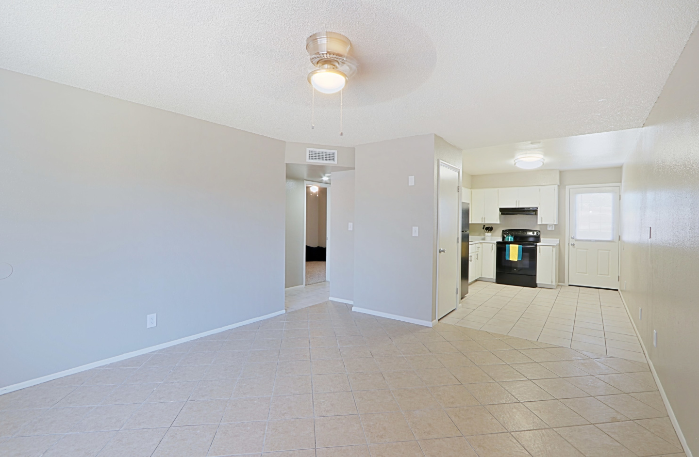 Villas on 28th Image 2