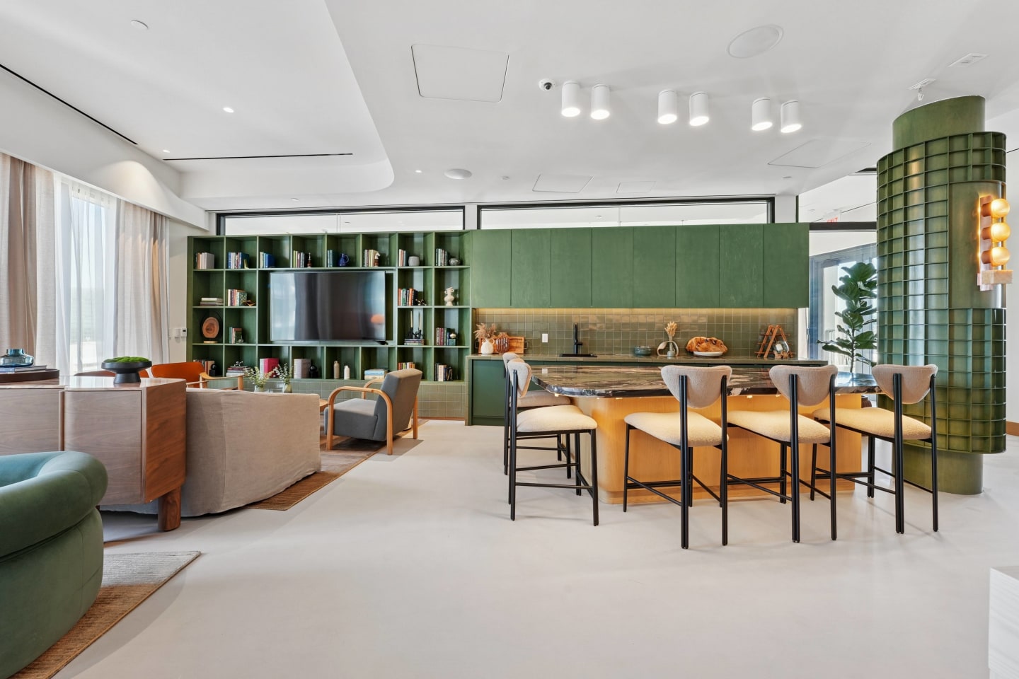 The Zoe Image 20