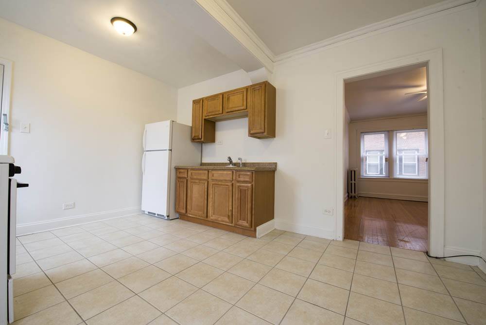 11111 S Vernon Image 2