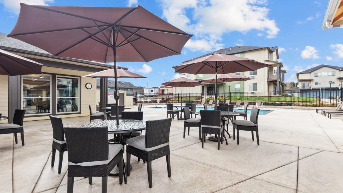 Lark View Village Image 20