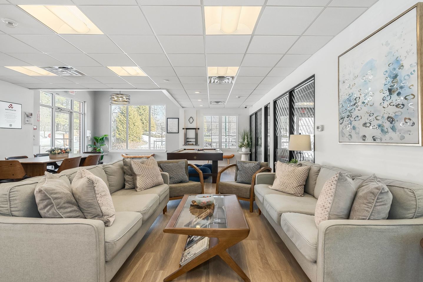 Chatham Hill Apartments Image 1