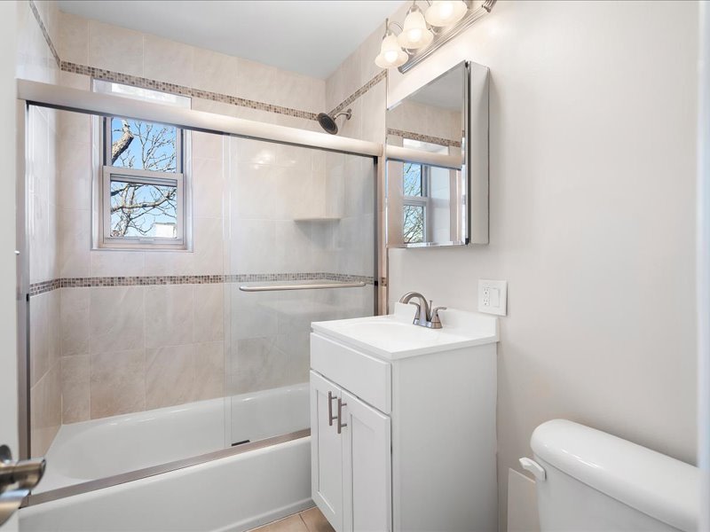 White House Apartments Image 13