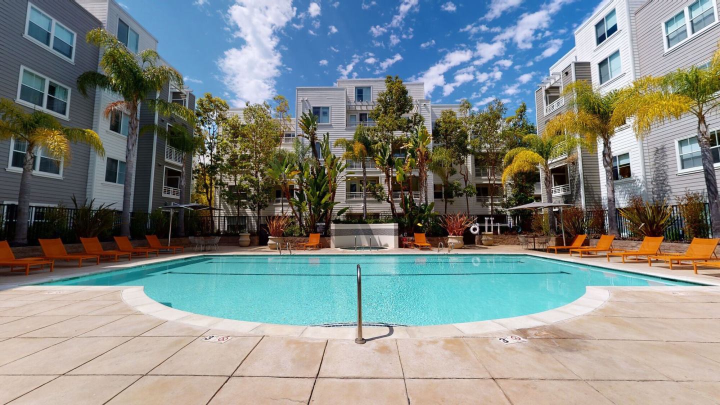 Metropolitan Apartments Image 4