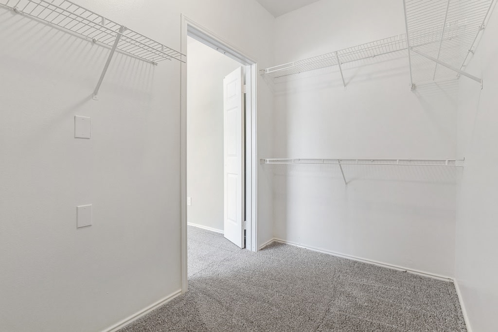 Carrington Park Image 19
