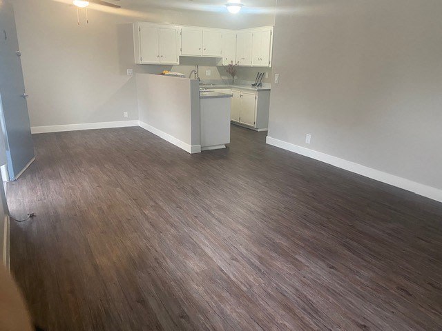 Tustin Arms Apartment Homes Image 11