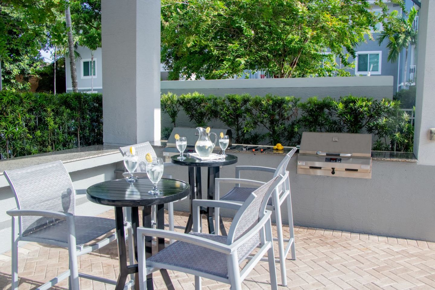Blu on Marina Boulevard Image 15