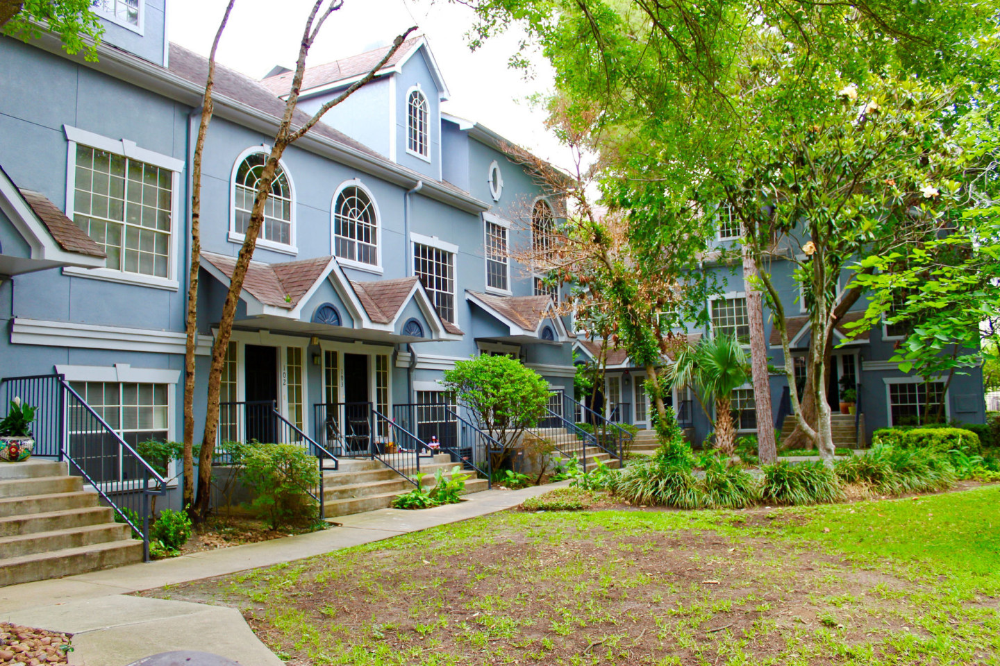 The Plaza at River Oaks Image 3