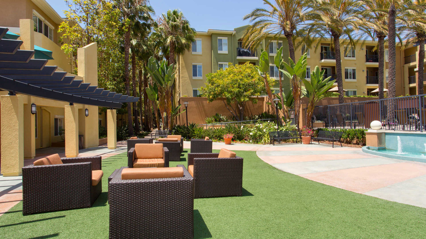 Mariposa at Playa Del Rey Image 27
