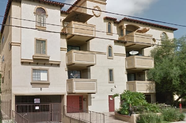 1339 N Sycamore Ave Image 1