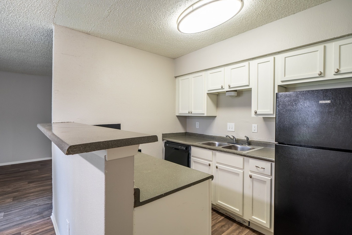 Finley Apartment Homes Image 5
