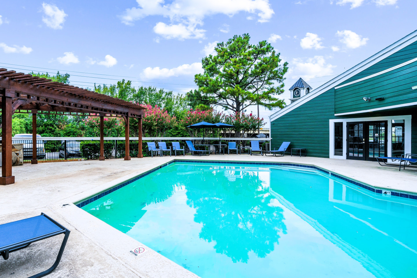 Silver Creek Apartments Image 9