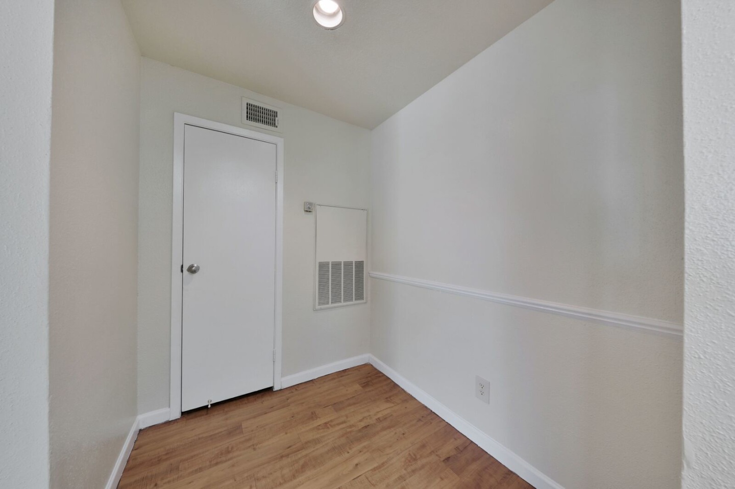 Inwood Grove Image 23