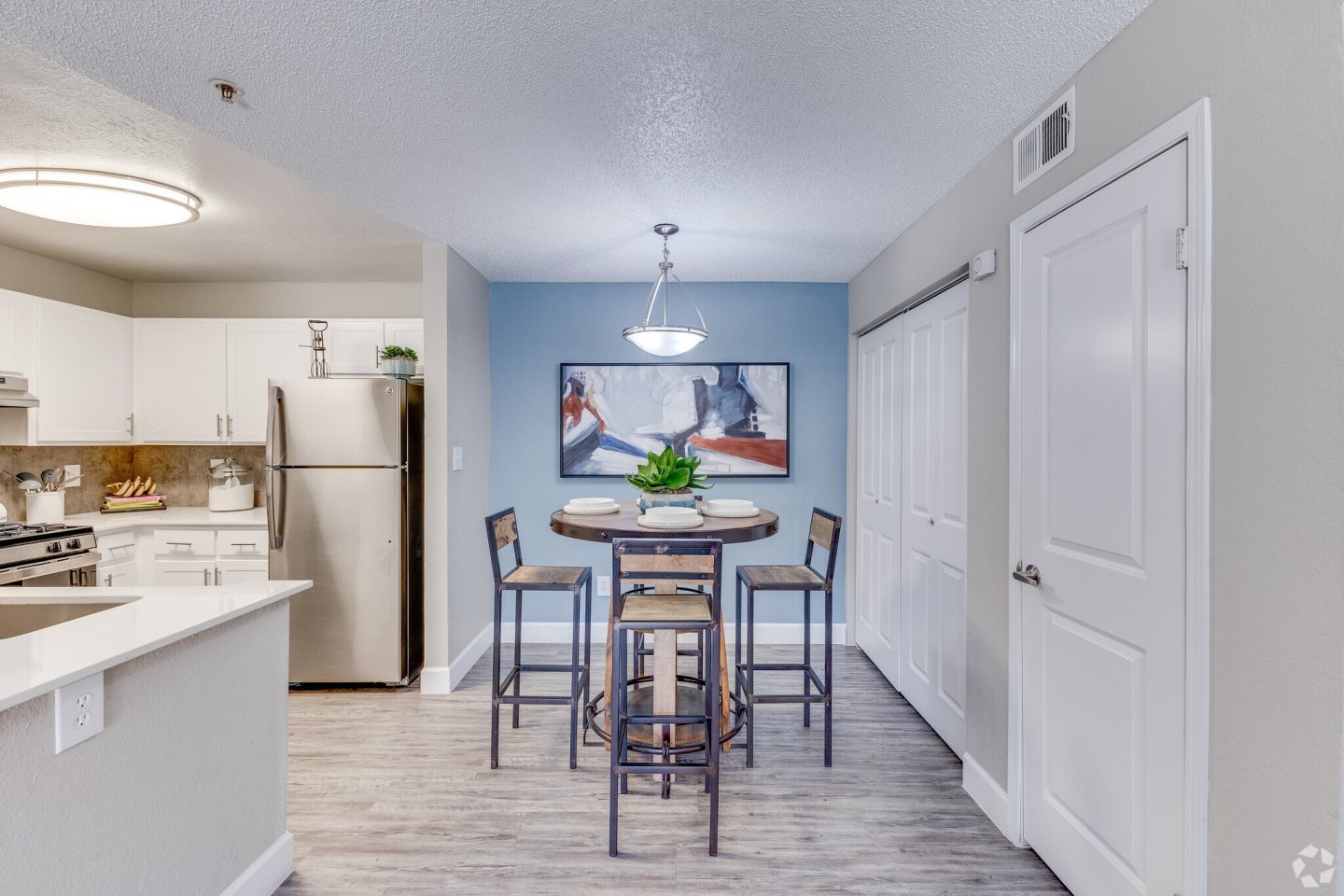 Sterling Point Image 1