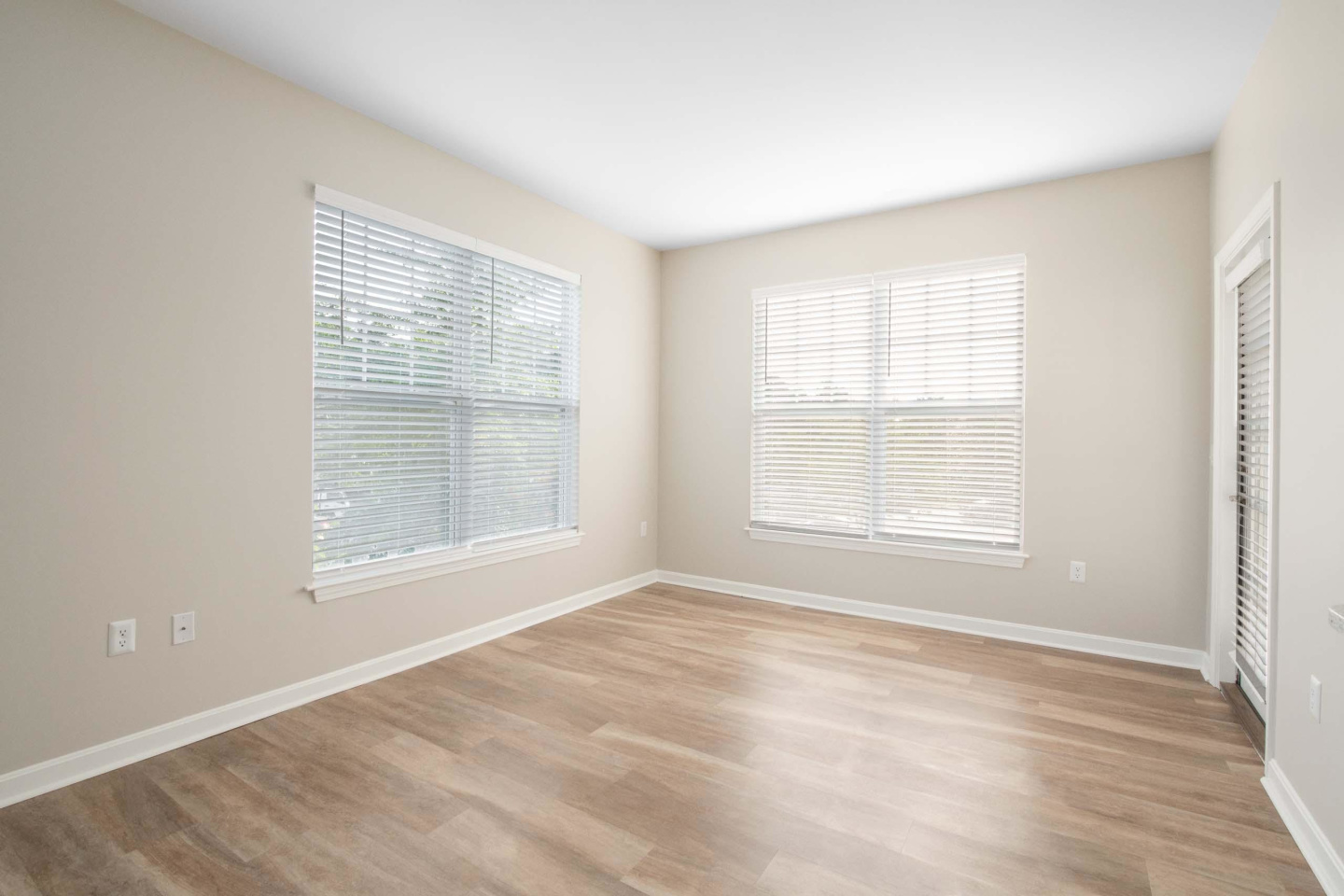 Prynne Hills Image 124