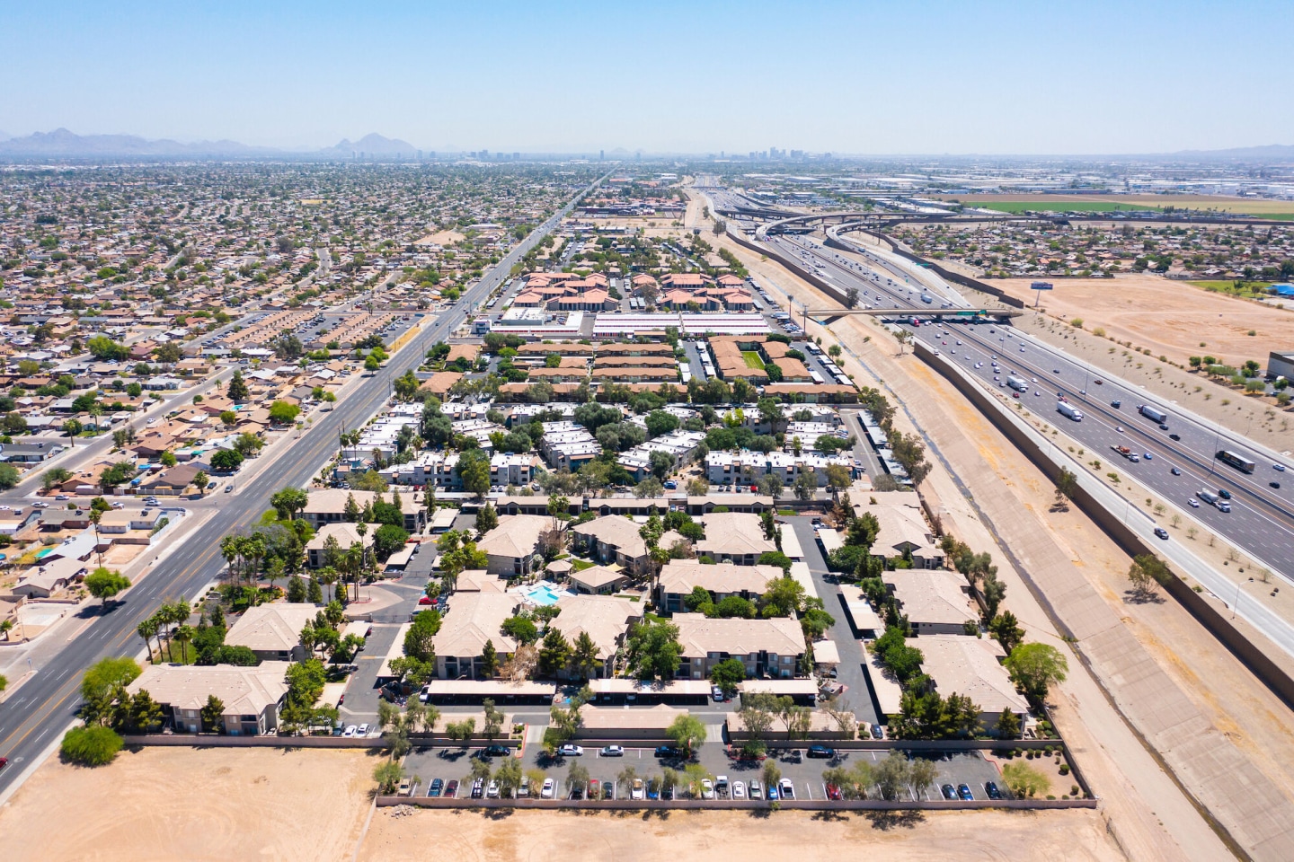 Sol District Image 20