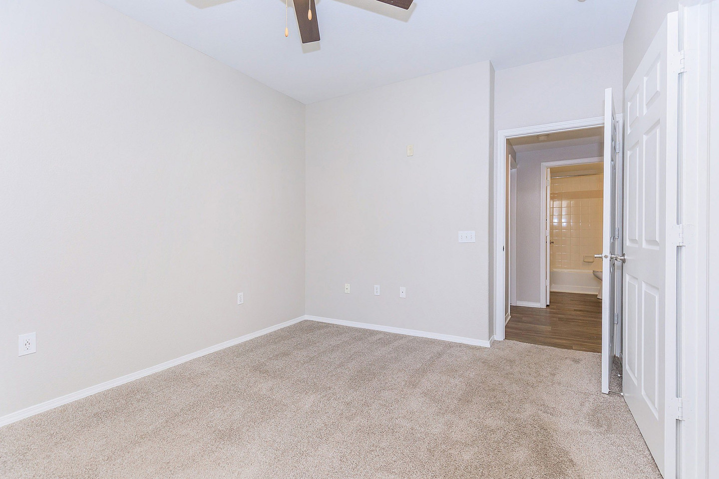 Creekside At Palmer Park Apartments Image 24