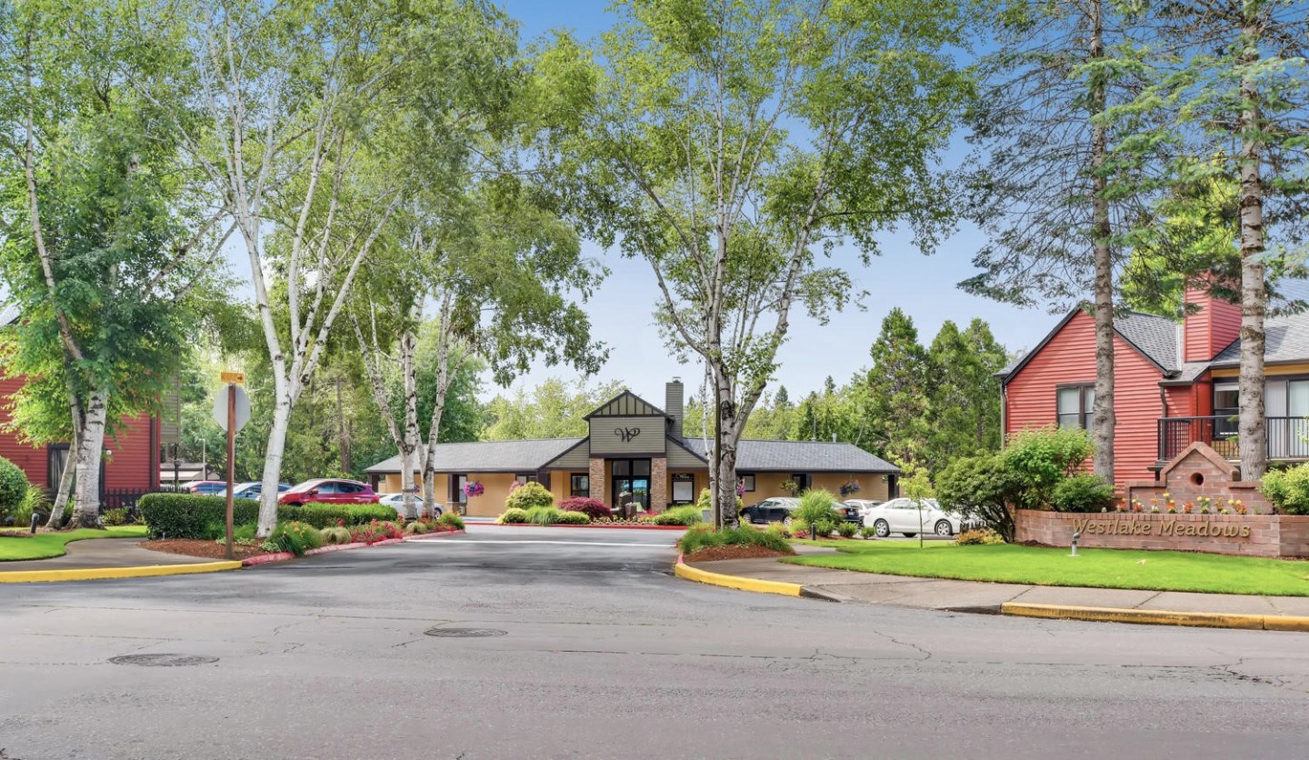 Westlake Meadows Image 29