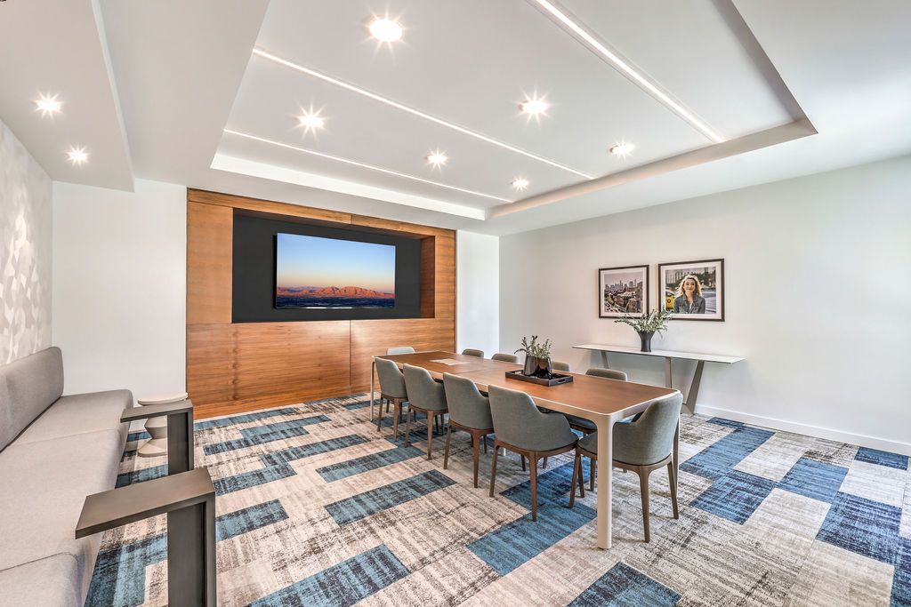 Ariva Luxury Residences Image 16