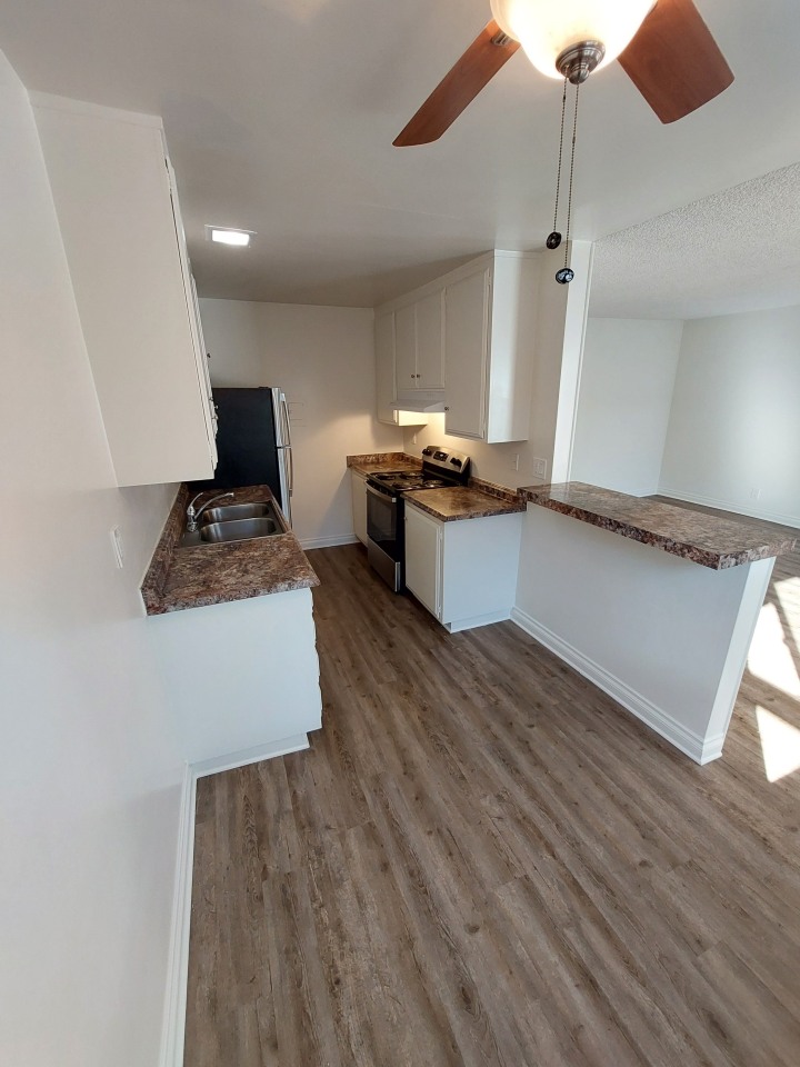 Huntington Cove Image 16