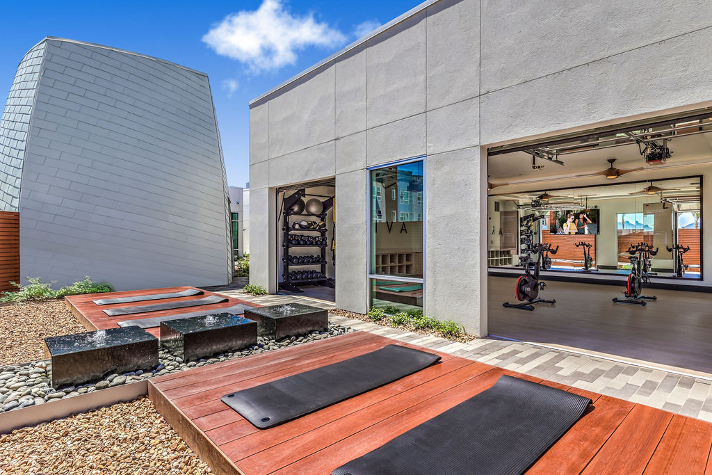 Ariva Luxury Residences Image 11