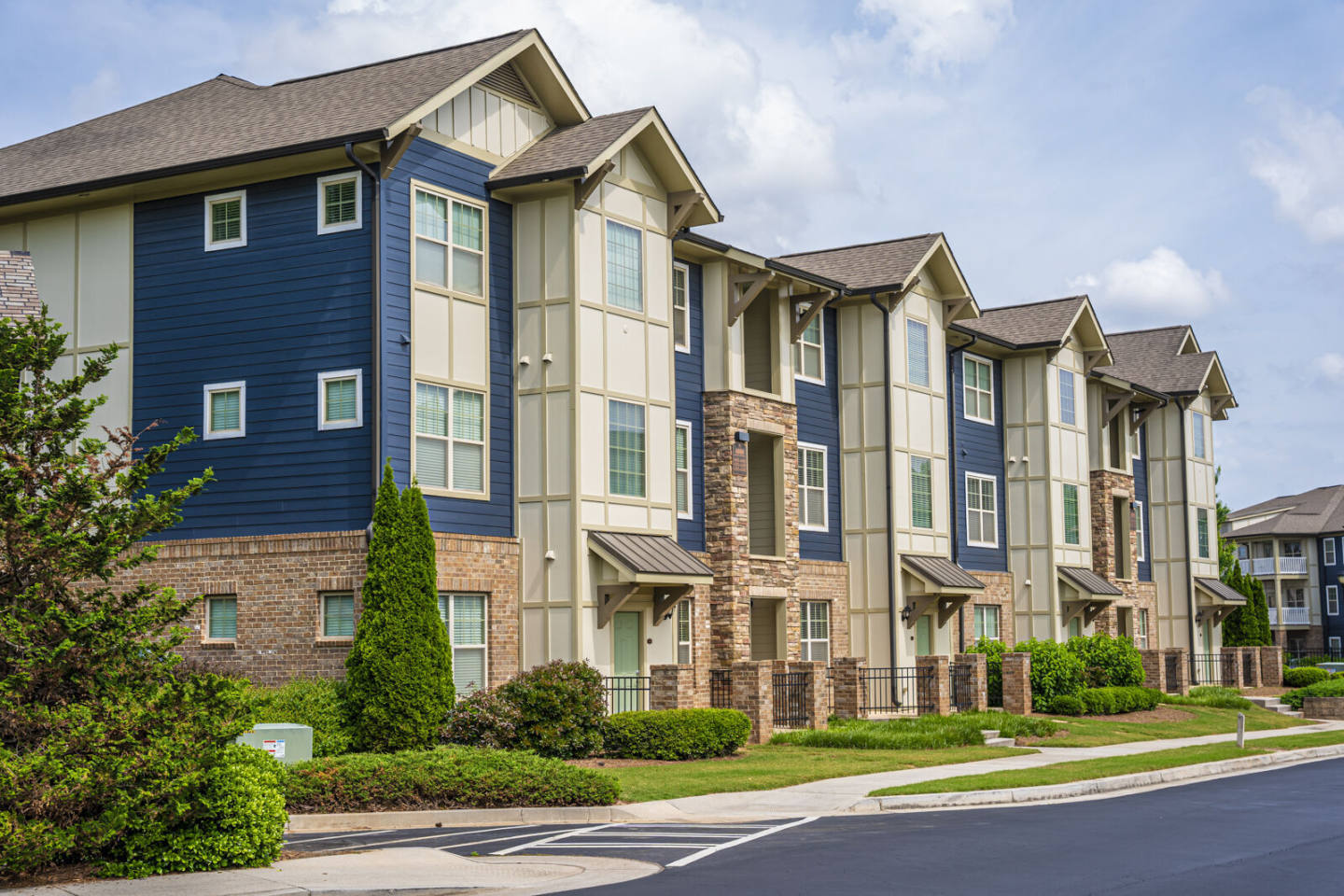 Avonlea Square Image 24