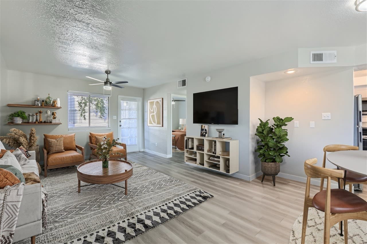 Rise Desert Cove Image 36