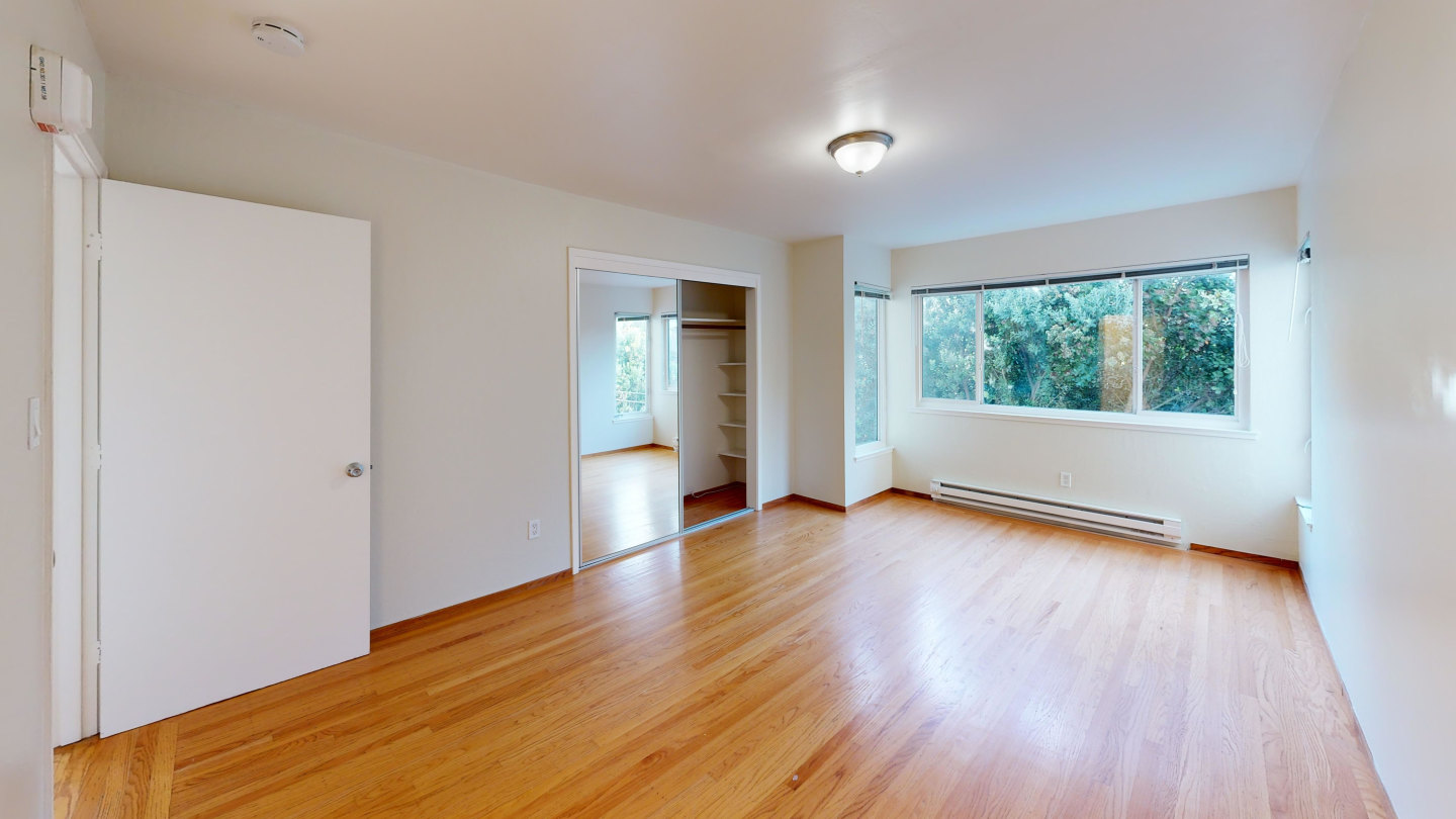 2898 Jackson Image 12
