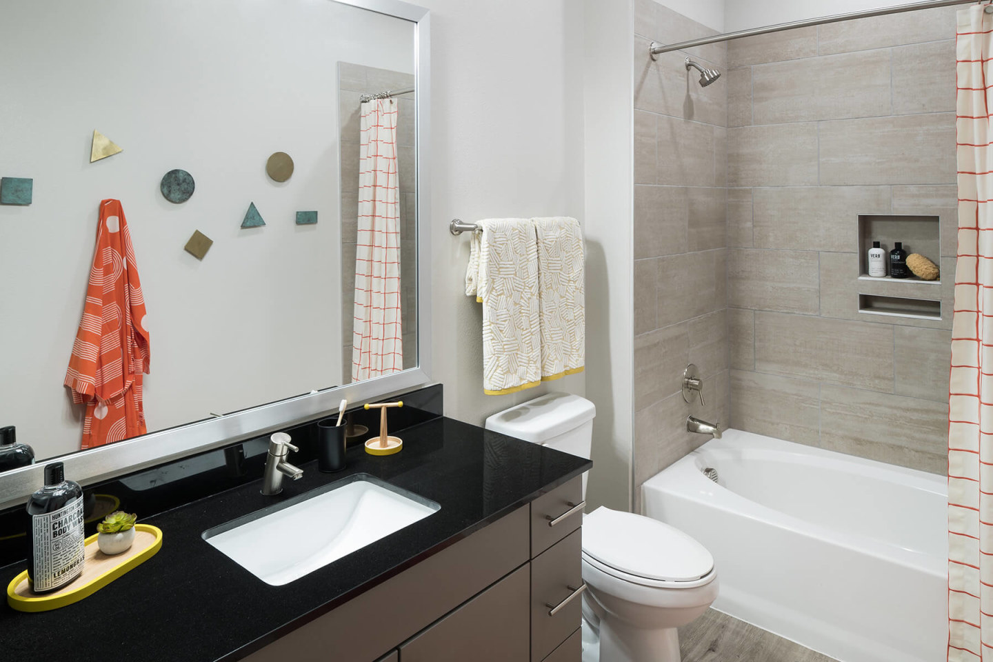 Jada Legacy Central Image 19