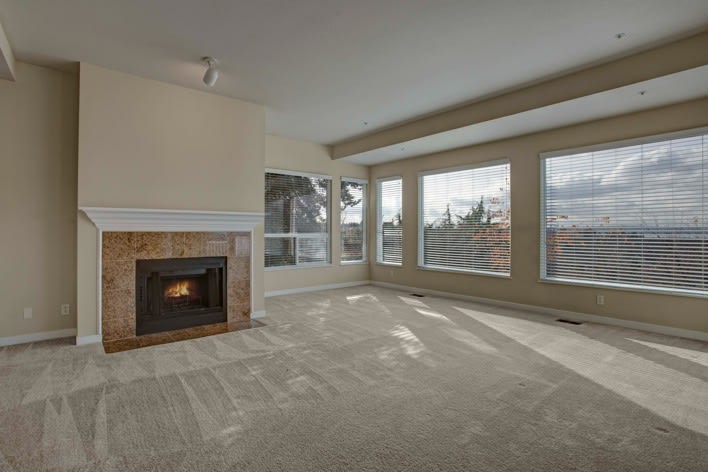The Carillon Apartment Residences Image 66