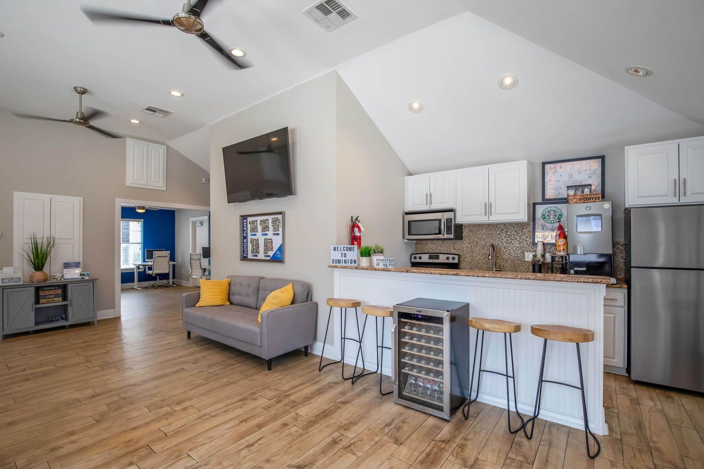 Dominion Square Apartments Image 7