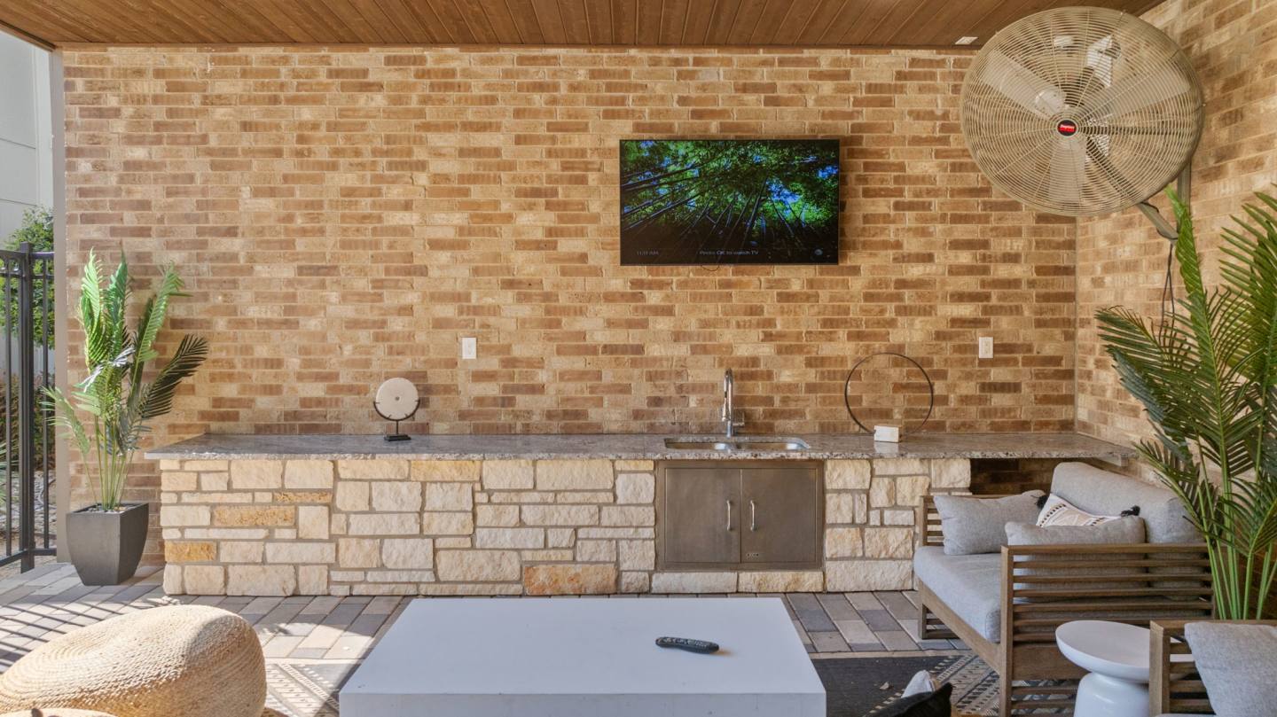 Axis at Watters Creek Image 53