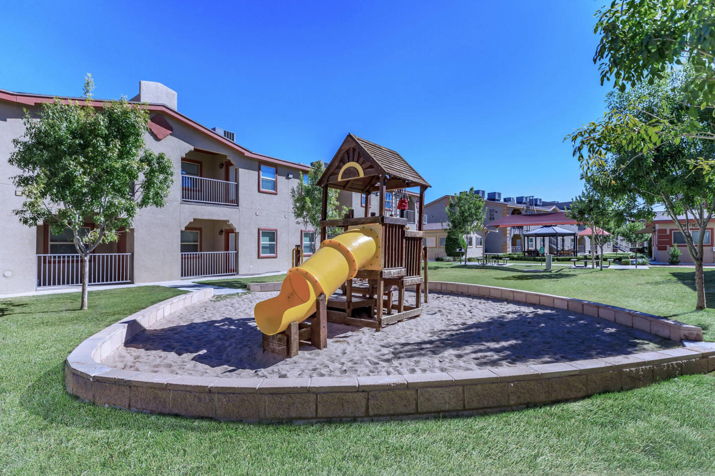 Bella Vista Place Apartments Image 9