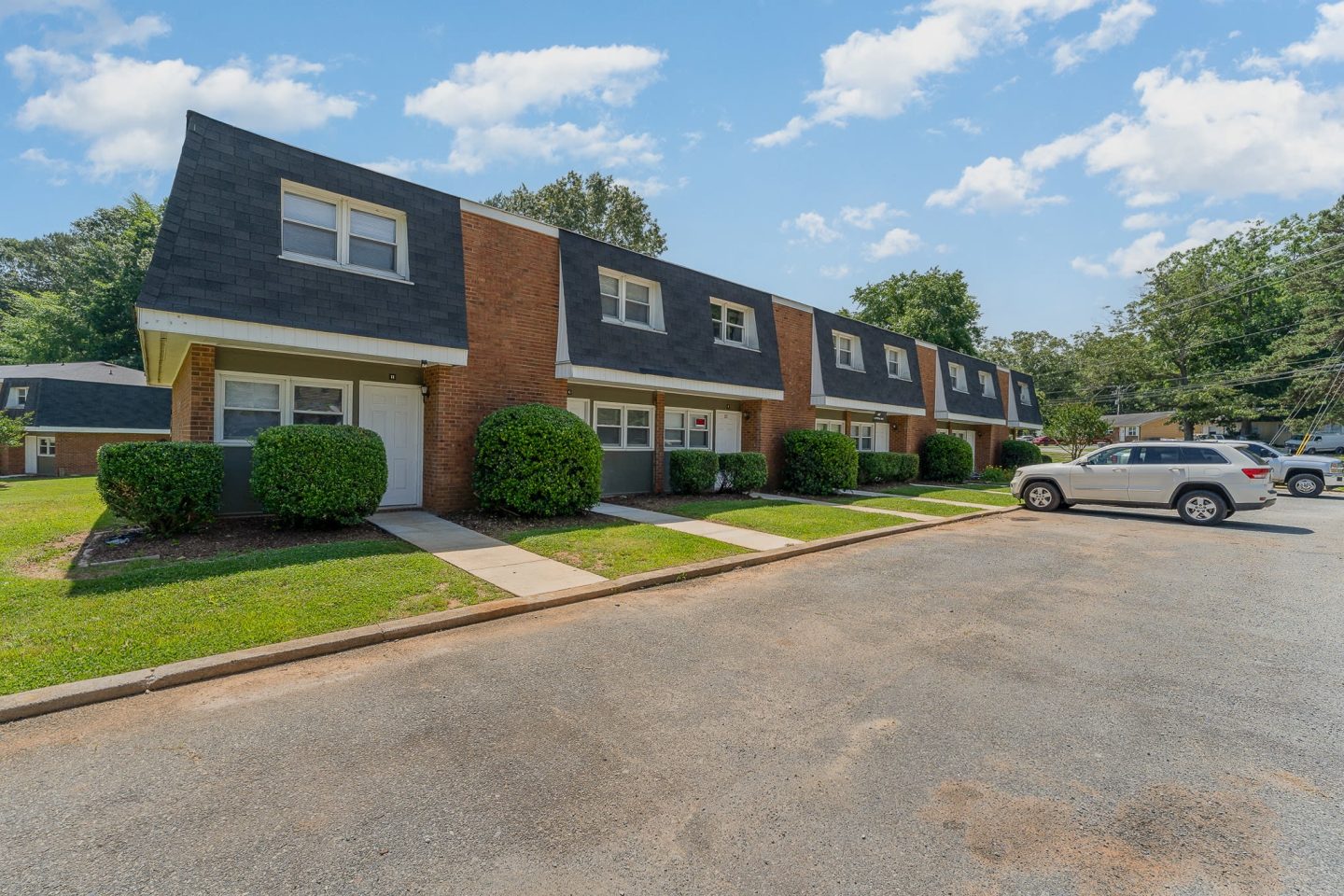 Caswell at Central Avenue Image 2