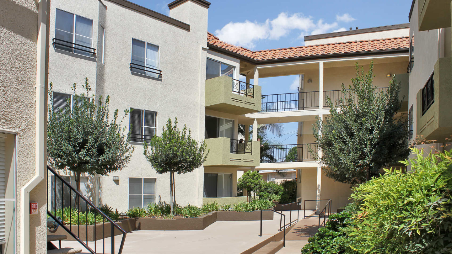 Kenwood Mews Image 4