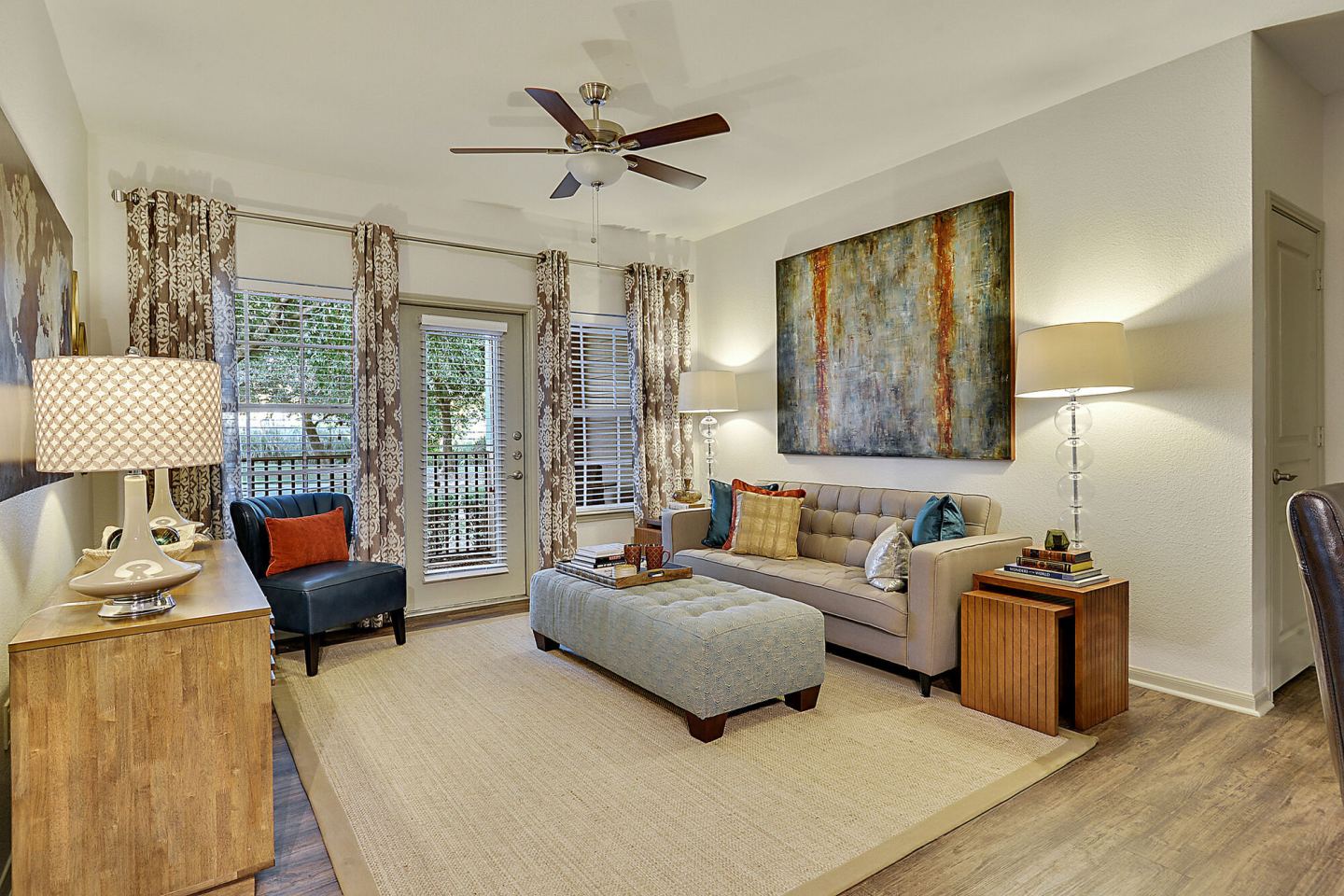 The Crescent at Country Club Image 11