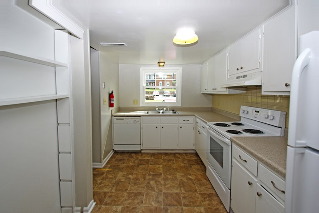 Northridge Village Image 4