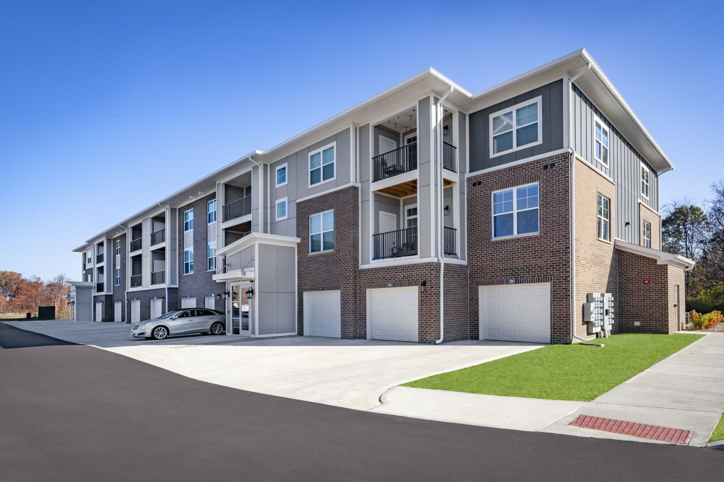 Flats at Stones Crossing Image 12