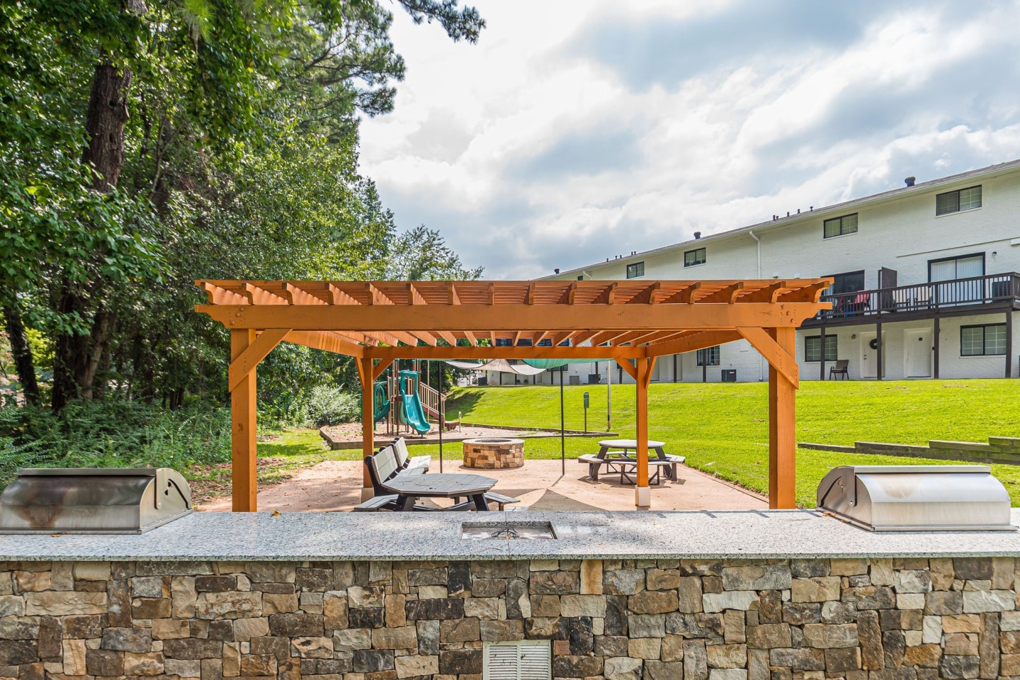 Pinewood Townhomes Image 23