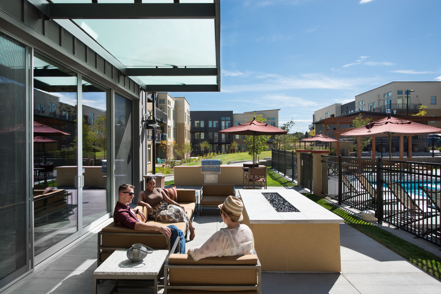 8000 Uptown Image 31