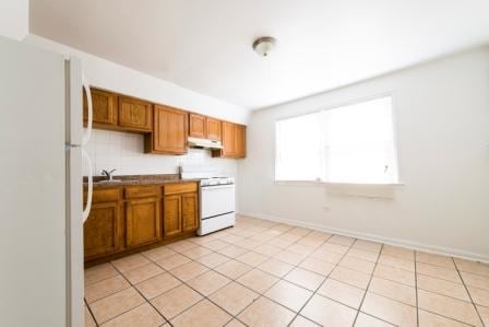7901 S Paxton Image 4