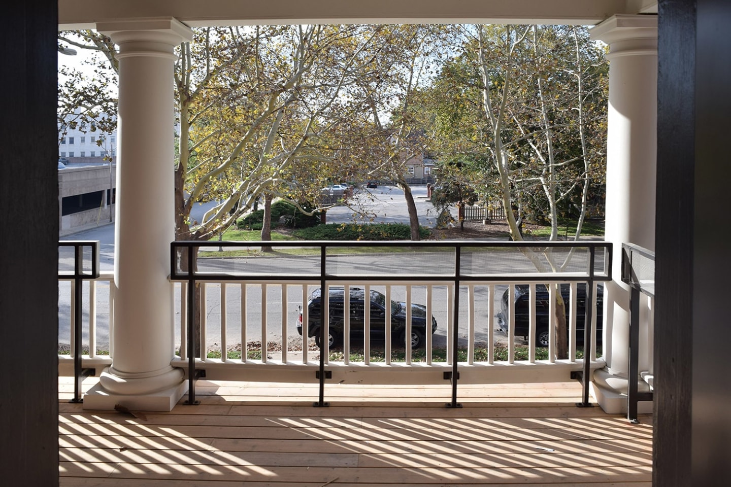 The Colonnades Image 34