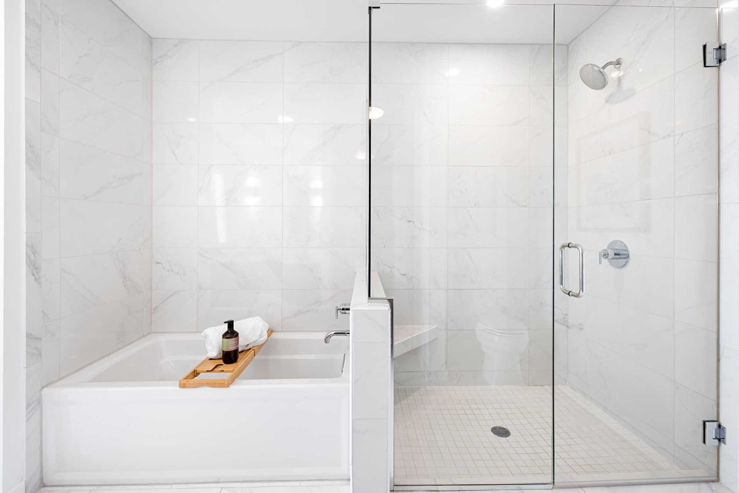 The Huntley Luxury Apartments Image 29