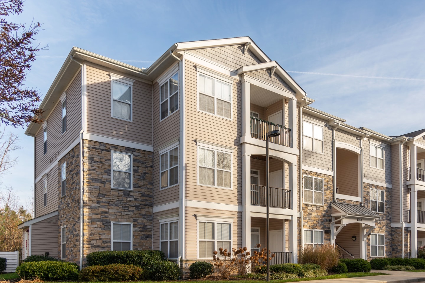 Garden Springs Image 29