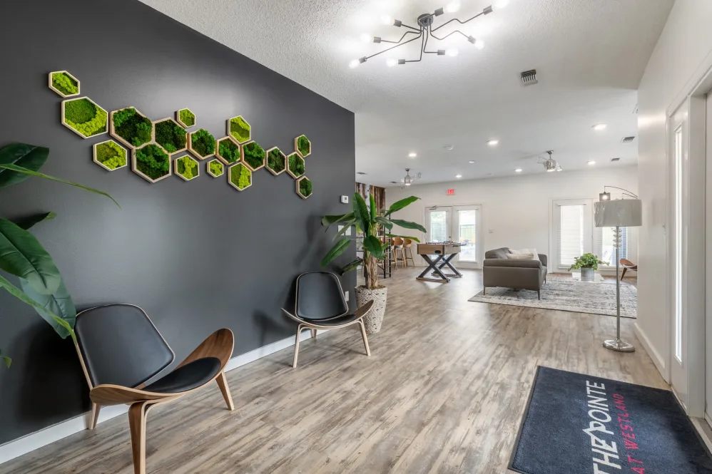 The Pointe at Westland Image 8